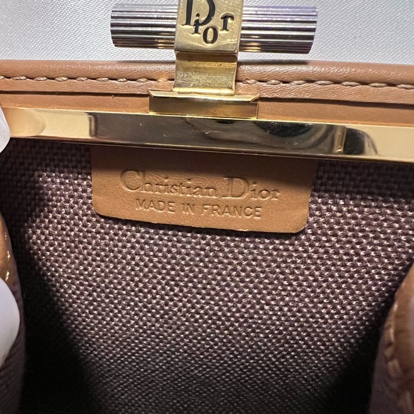 Dior - Picture 8 of 8